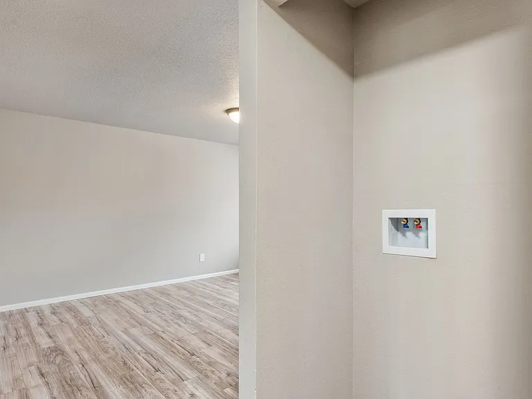 7185 Alegre Cir #2 — Photo 10