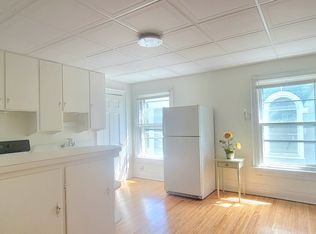 98 Argyle St FLOOR 2, Rochester, NY 14607