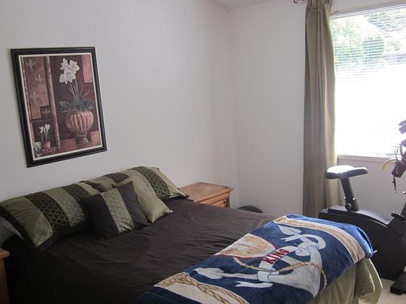 3rd image of 2752 Miradero Dr
