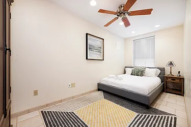 Rented by R New York