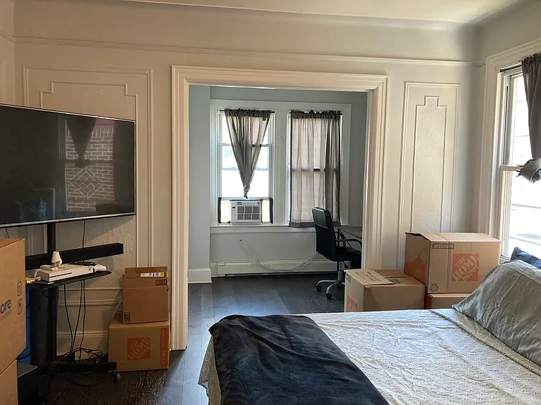 15816 Grand Central Pkwy #1 — Photo 8