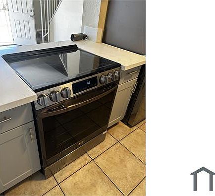 5th image of 4229 S 47th Pl