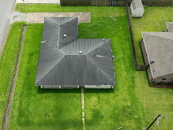 5th image of 101 Green Lawn Pl