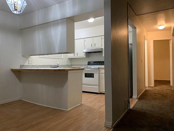 5th image of 269 S Montgomery St APT 4