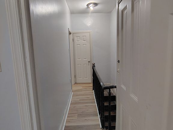 5th image of 1321 W Auburn St