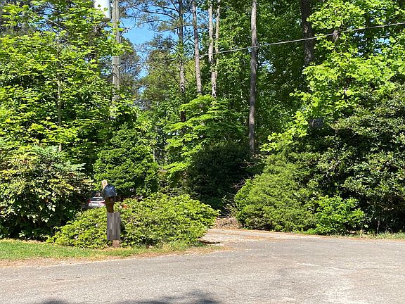 3rd image of 4742 Ben Hill Dr