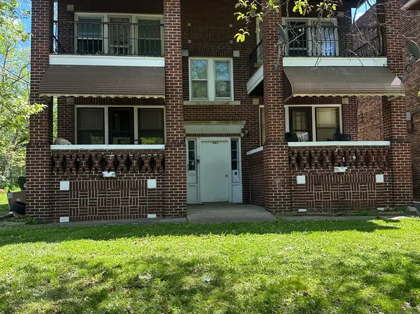 885 E 143rd St, Cleveland, OH 44110