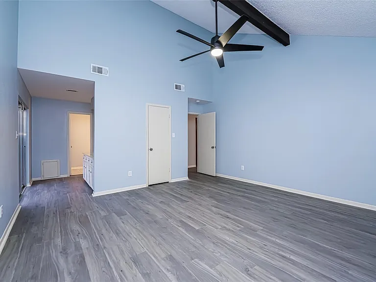 2306 Wallingford Dr — Photo 17