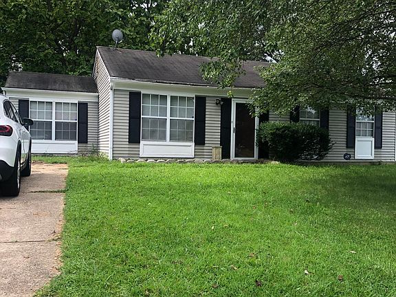 2nd image of 10703 Cedarwood Dr
