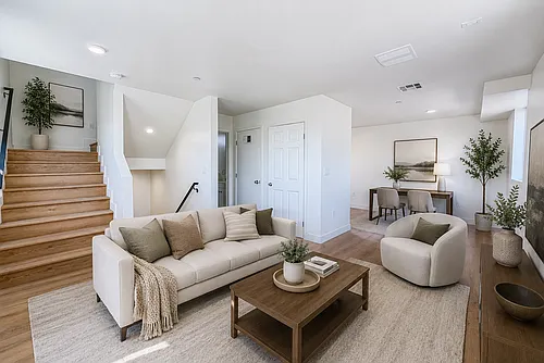 Floor plan 421