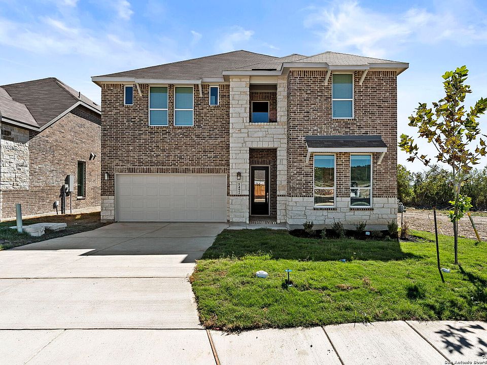 1st image of 5492 Paschal Park