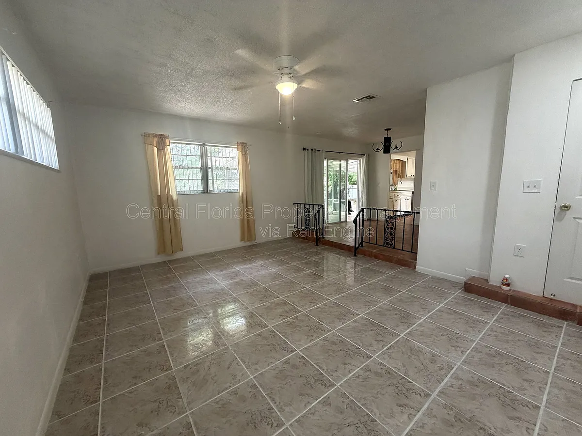 Building Photo - 7010 Ironwood Dr