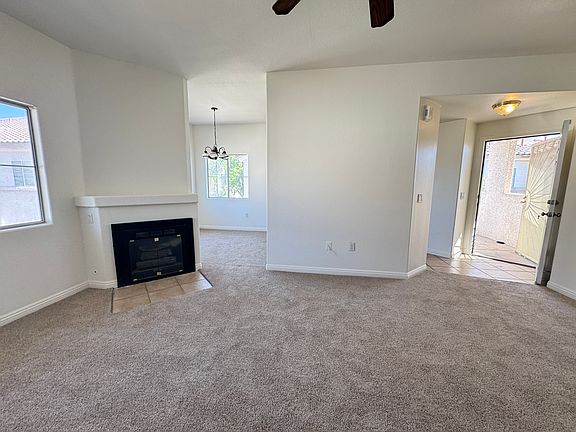 3rd image of 2120 Calville St Unit 202