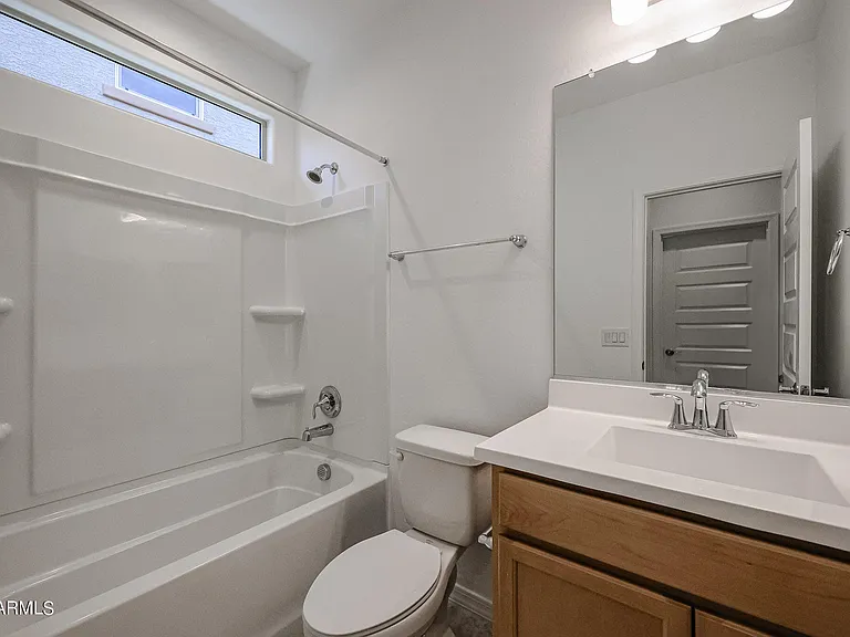 9028 W Georgia Ave — Photo 17