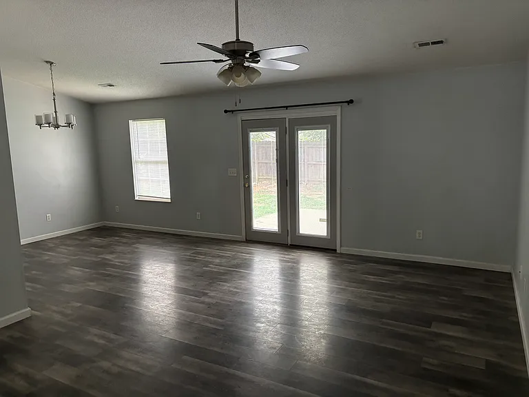 6359 Gary Moore Ln — Photo 13