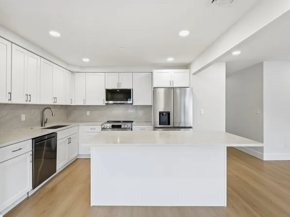 6505 Columbia Avenue image 1 of 19