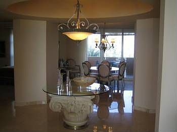 5th image of 19111 Collins Ave APT 306
