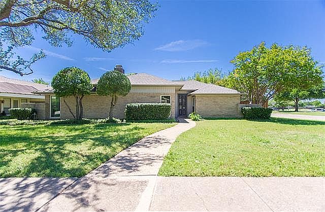 1st image of 3532 Parkhaven Dr