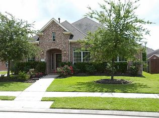 2105 Rushing Spring Dr, Pearland, TX 77584