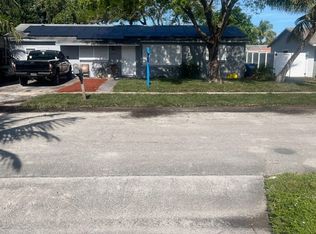 660 W 36th St #A, West Palm Beach, FL 33404