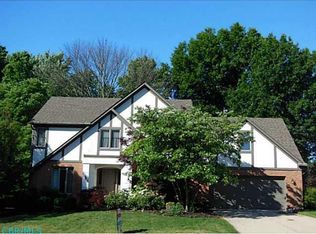 171 Muladore Dr, Powell, OH