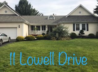 11 Lowell Dr, Wayne, NJ 07470