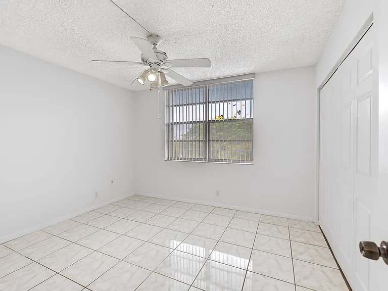 1480 NW 80th Ave #402 — Photo 10
