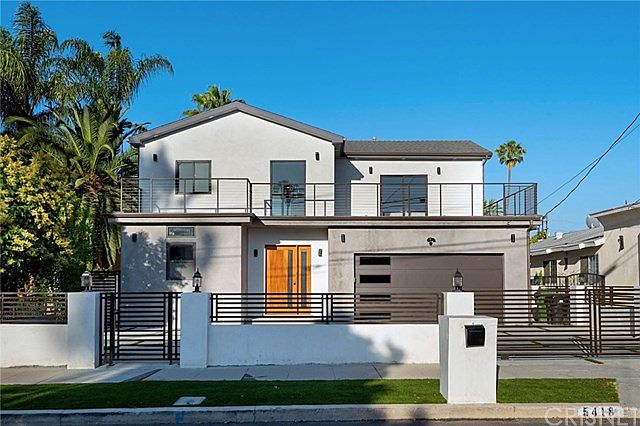1st image of 5418 Amigo Ave