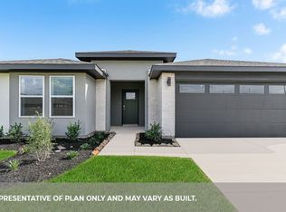 385 Silver Bridge Ct, Bridge City, TX 77611