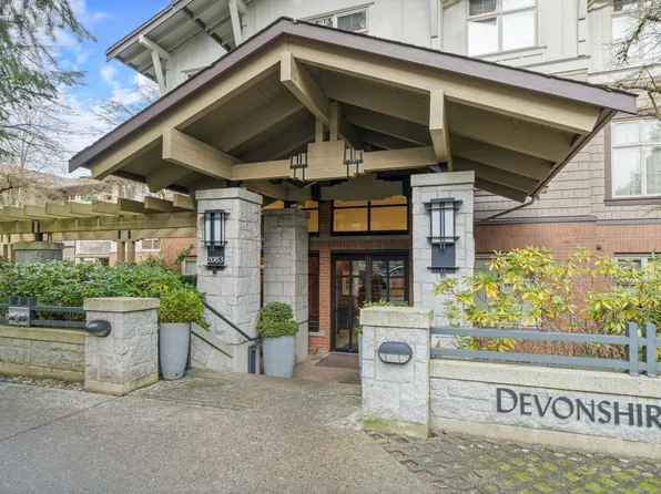 2083 W 33rd Ave #218, Vancouver, BC V6M 4M6