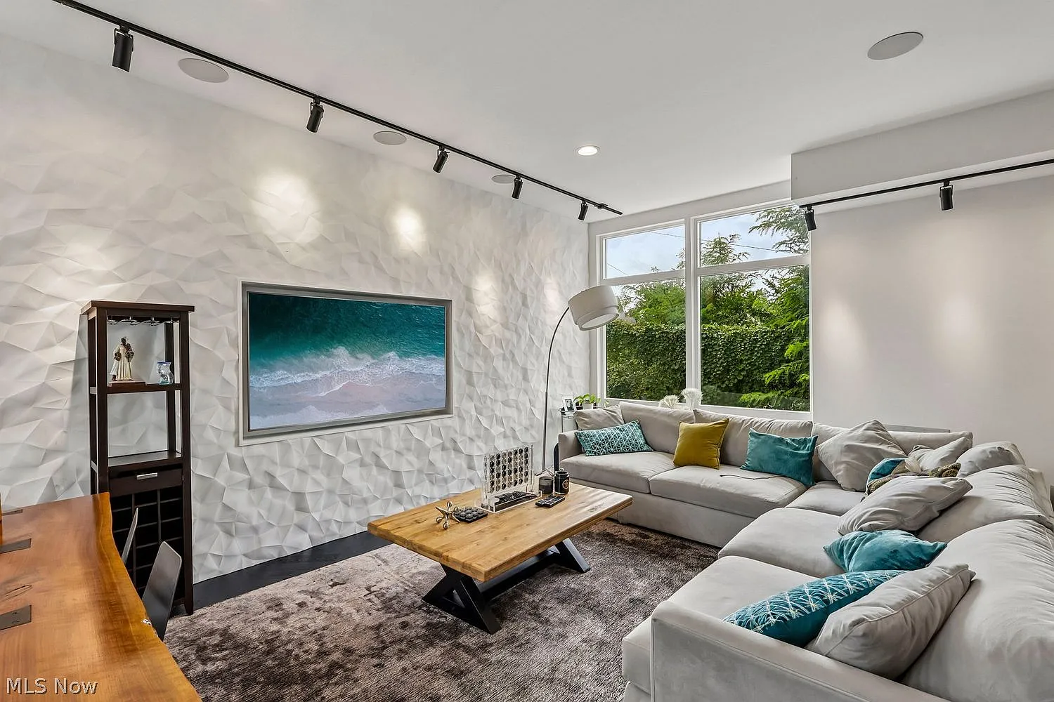 2 bed, 2.5 bath, $4,150 — Photo 3