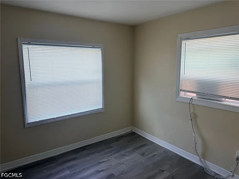 332 Stockton St — Photo 8