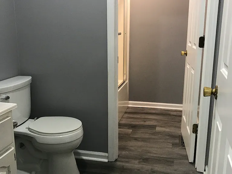 1071 Lakeview Dr — Photo 12
