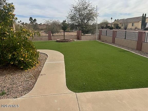 3rd image of 10876 W SAN LAZARO Drive