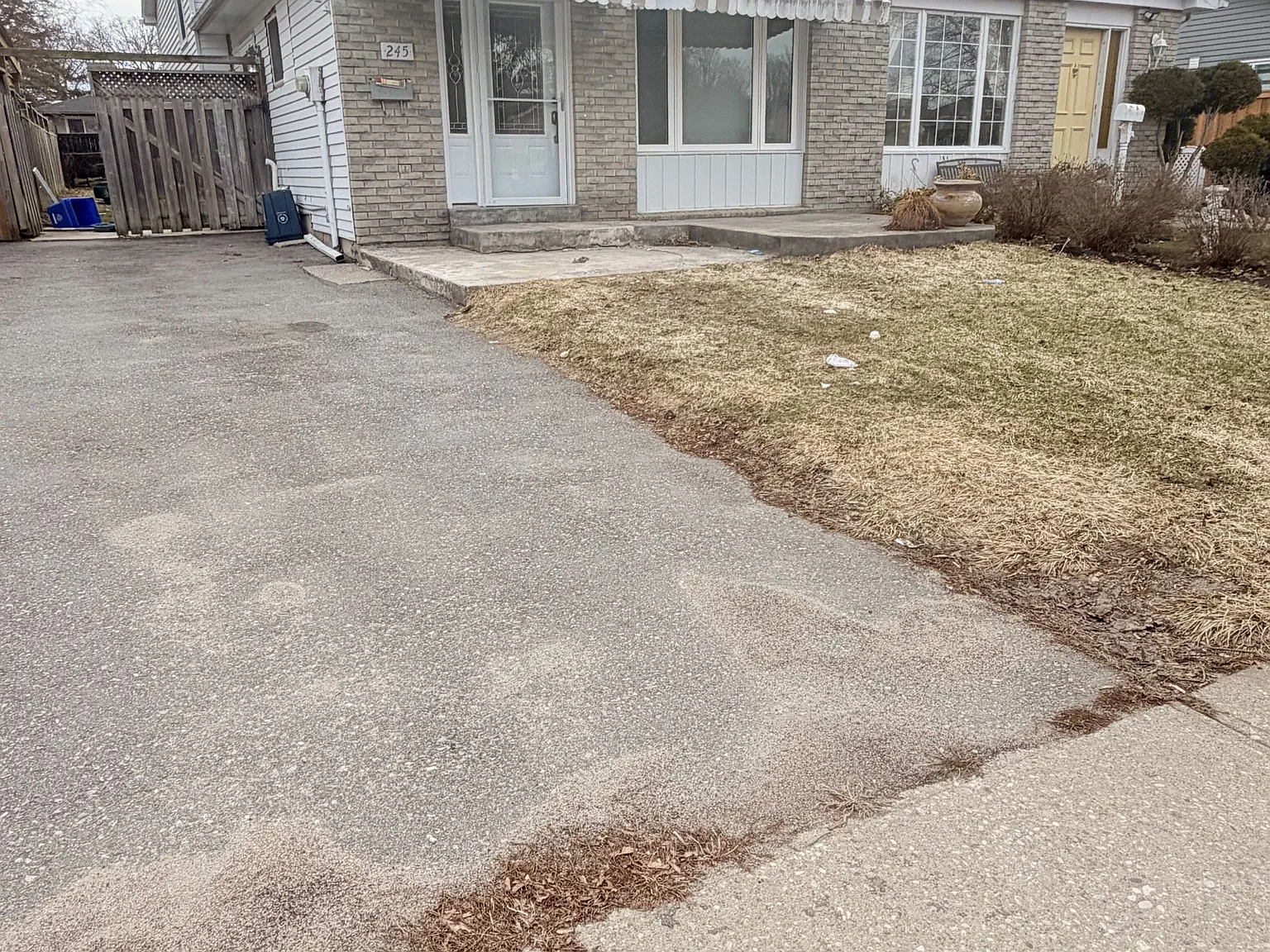 3 bed, $2,699 — Photo 3