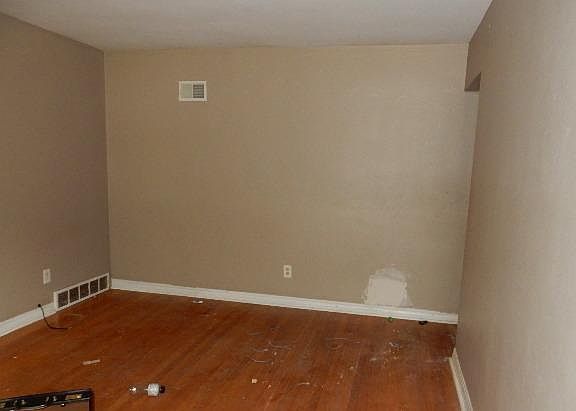3rd image of 2021 Judy Ct