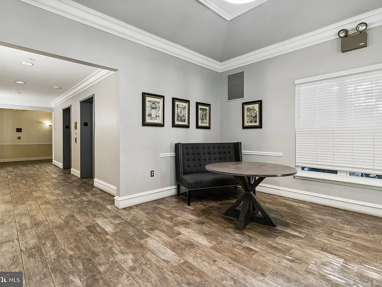 12915 Alton Sq #114 — Photo 7