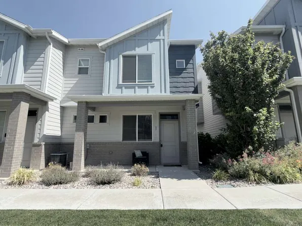 252 E 1725 N #1, Logan, UT 84341