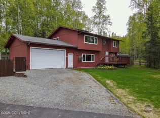 21707 Oberg Rd, Chugiak, AK 99567