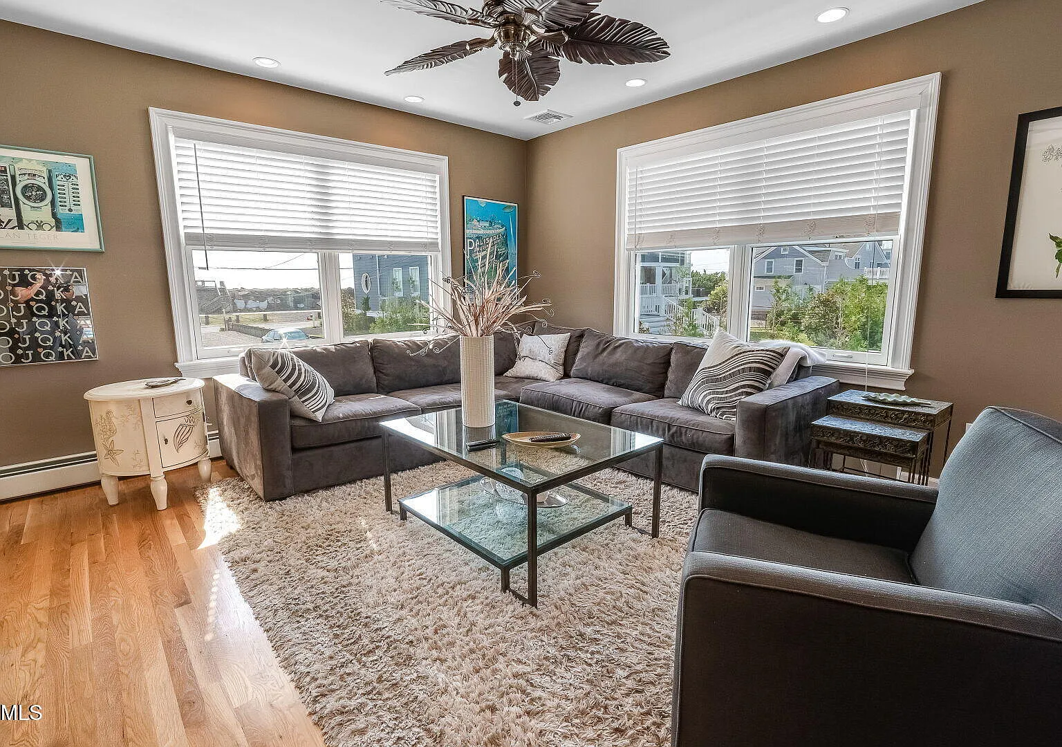 5 bed, 3.5 bath, 2464 sqft, $6,500 — Photo 4