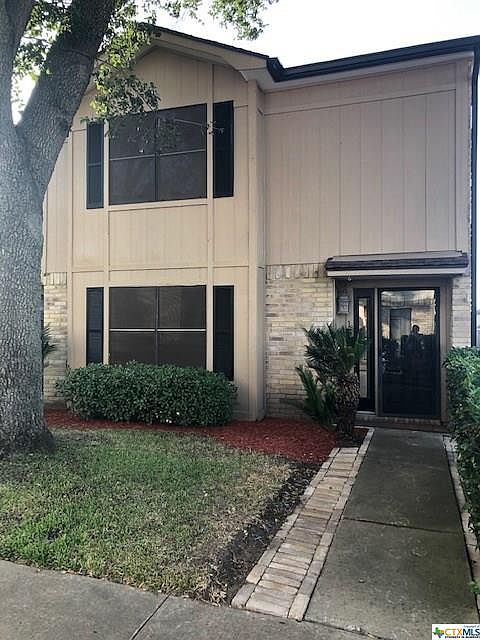1st image of 101 Maplewood Dr APT 16