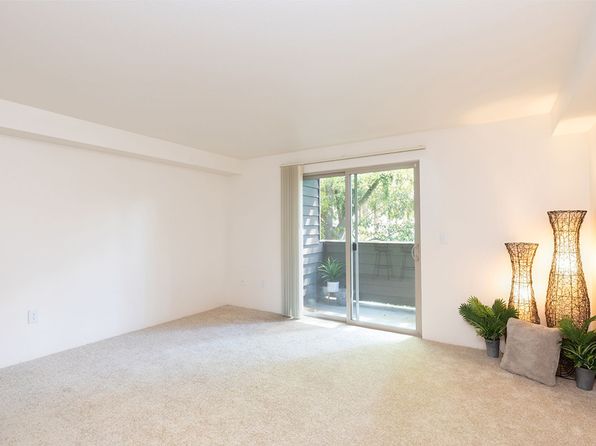 Kenmore Village Apartments, 17620 80th Ave NE APT 300, Kenmore, WA 98028