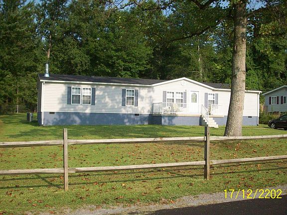 2nd image of 133 Valley St