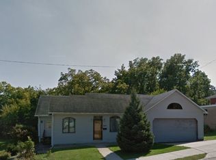 852 Rush St, Dubuque, IA 52003