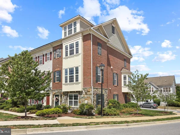 14826 Hardcastle St, Laurel, MD 20707