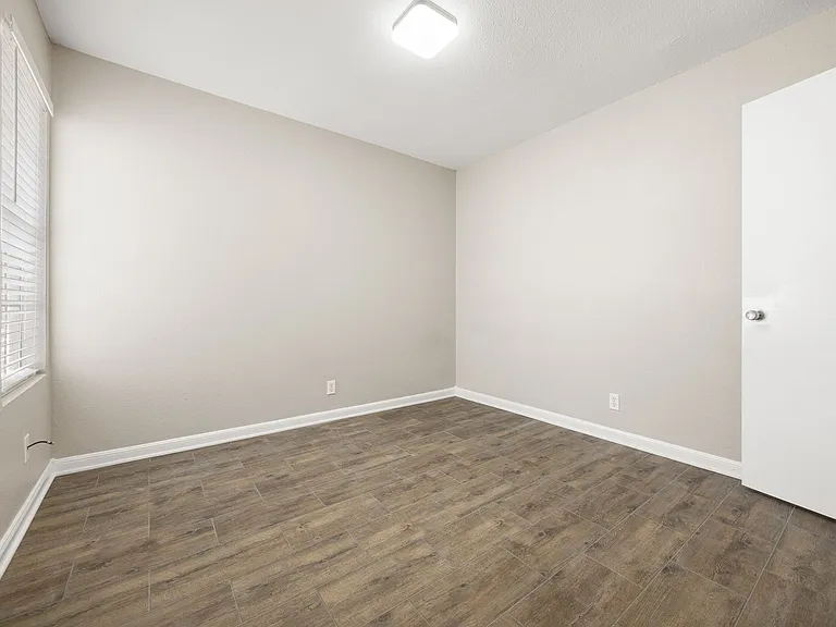 1905 Margalene Way #A — Photo 11