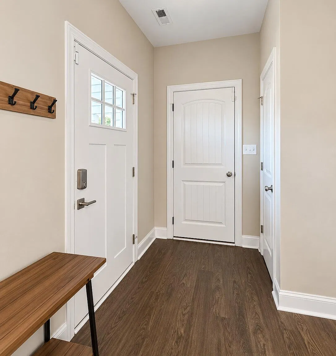 4 bed, 2.5 bath, 2275 sqft, $2,200 — Photo 2