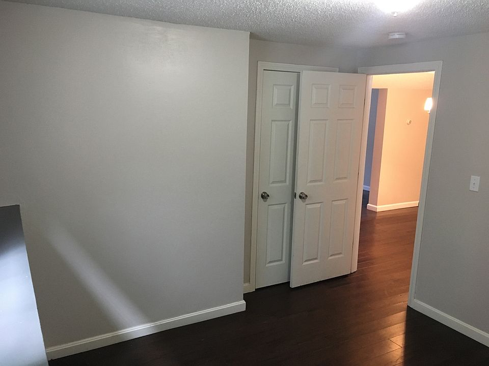 2nd image of 65 Pickering St APT 4