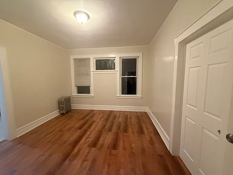 403-405 Kerrigan Blvd #1R — Photo 2