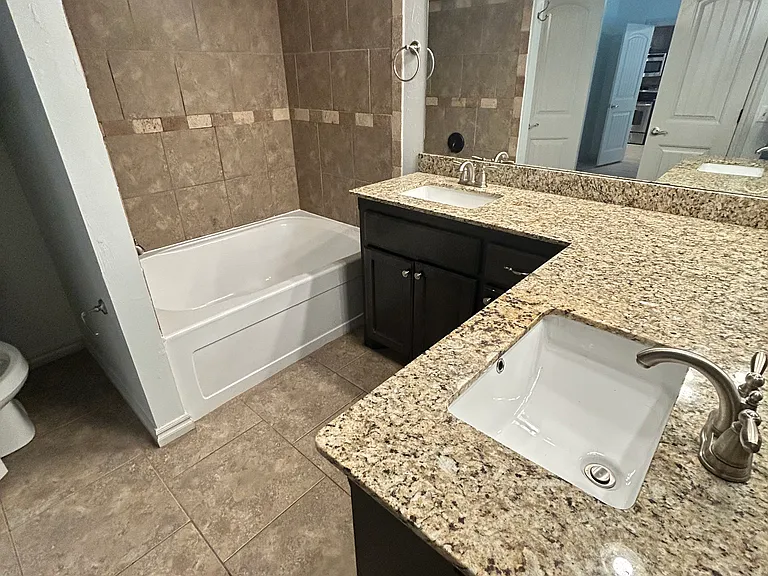 12021 Jadesdale Cir — Photo 18